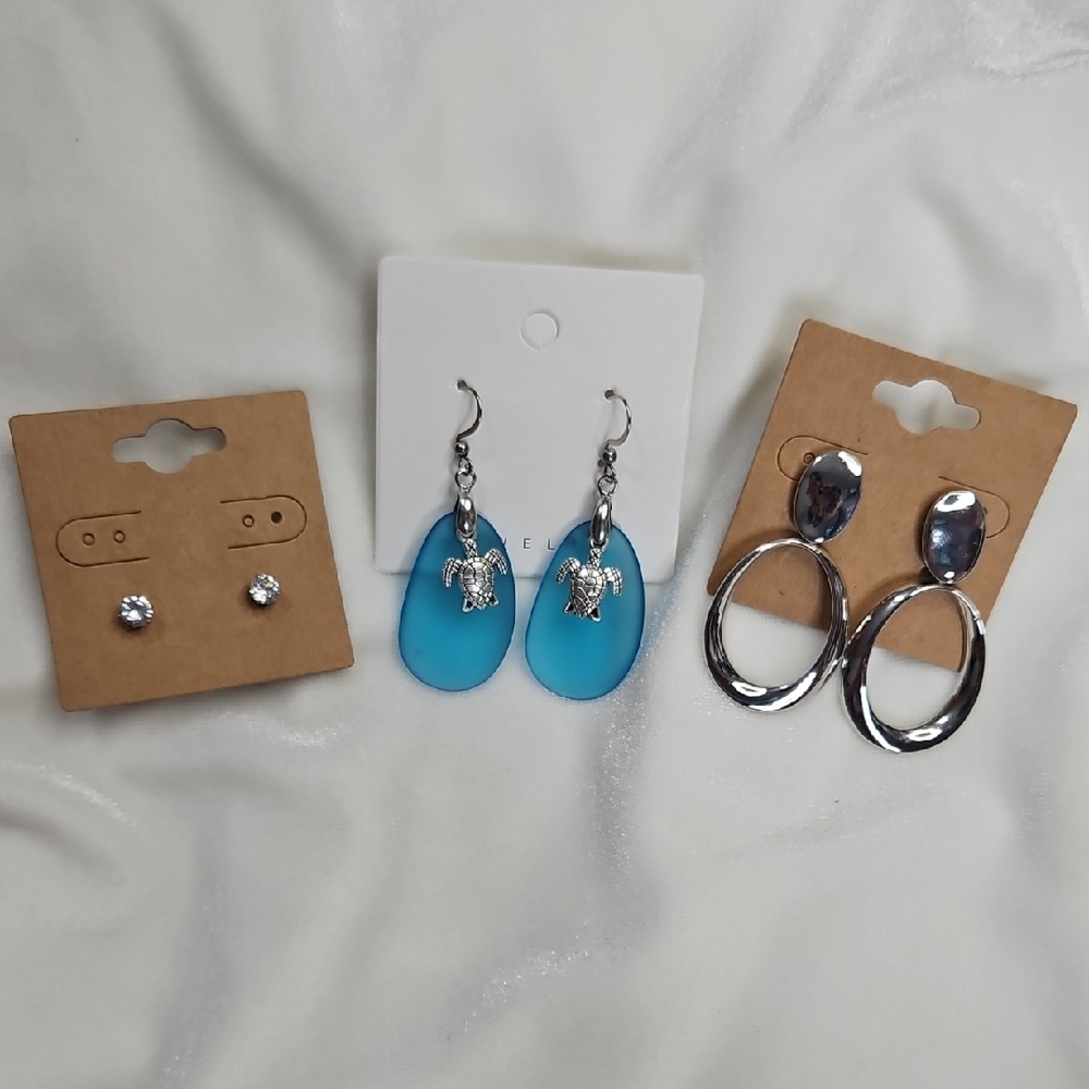 Lot of 3 Pairs Pierced Earrings Studs Dangle Faux Blue Sea Glass Turtle Silver